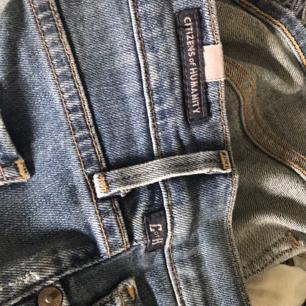 Jeans - Picture 9 of 11